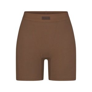 never worn SKIMS soft lounge boxer